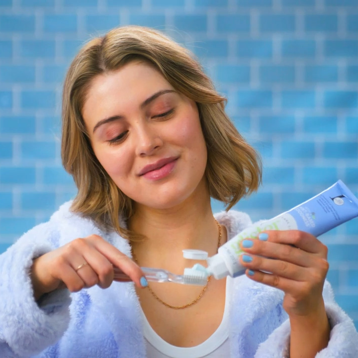 Multi-Action Fresh Mint Toothpaste for Deep Cleaning, Whitening , Cavity & Enamel Prevention, Fresh Breath